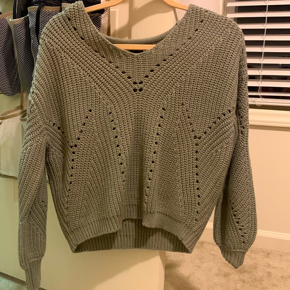 Green super cute sweater!